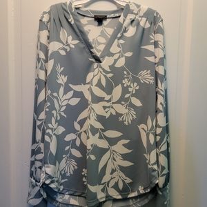 Ann Taylor Factory Women's Size XS Blue Floral Long Sleeve Blouse